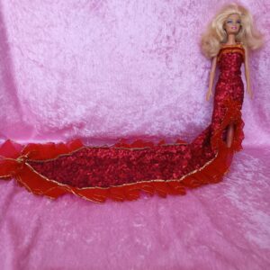 Robe de soirée pour poupée
